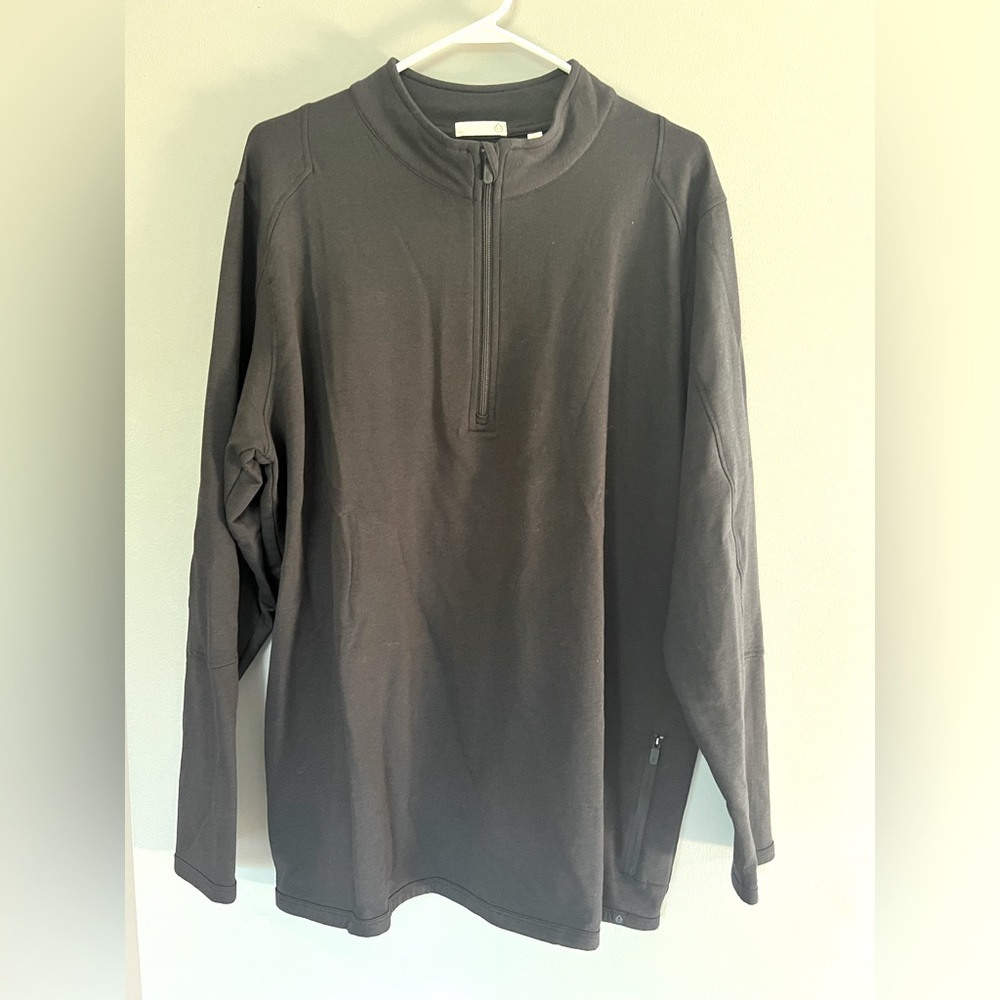 Tasc 1/4 Zip Men’s size XL new w/o tags